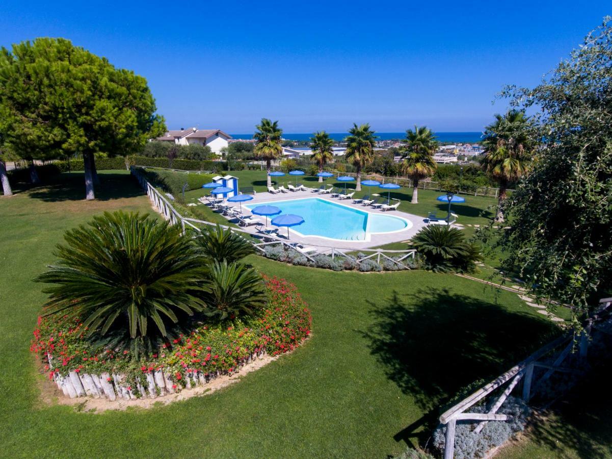 Il Giardino Sul Mare Panzió Martinsicuro Kültér fotó